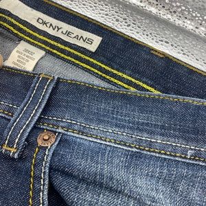 DKNY soho jeans 38x32 NWOT